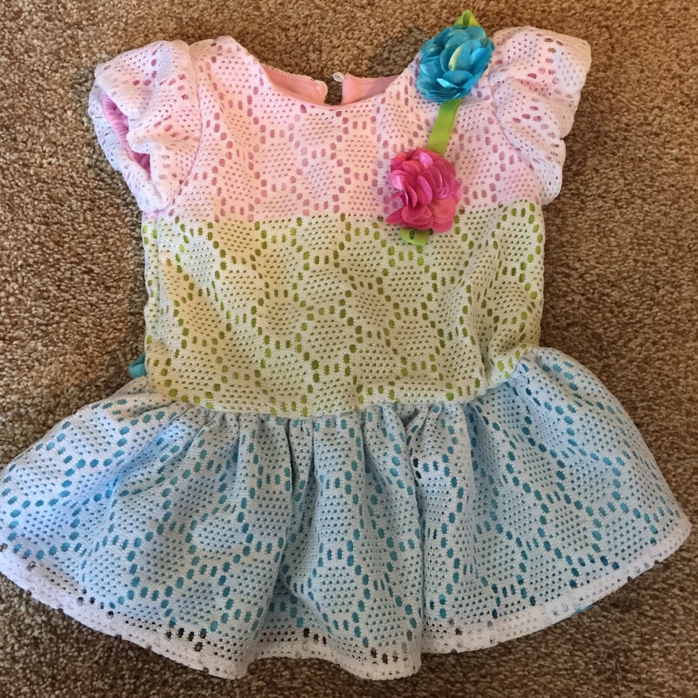 Youngland Baby multi-colored Lace Dress